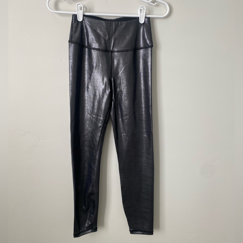 IVL COLLECTIVE Foil Active High Waisted Leggings | Size: 4